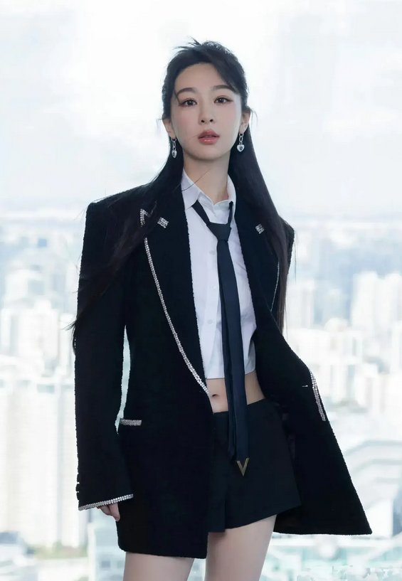 女明星瘦身如整容从杨紫到马思纯在女神和大妈间切换自如