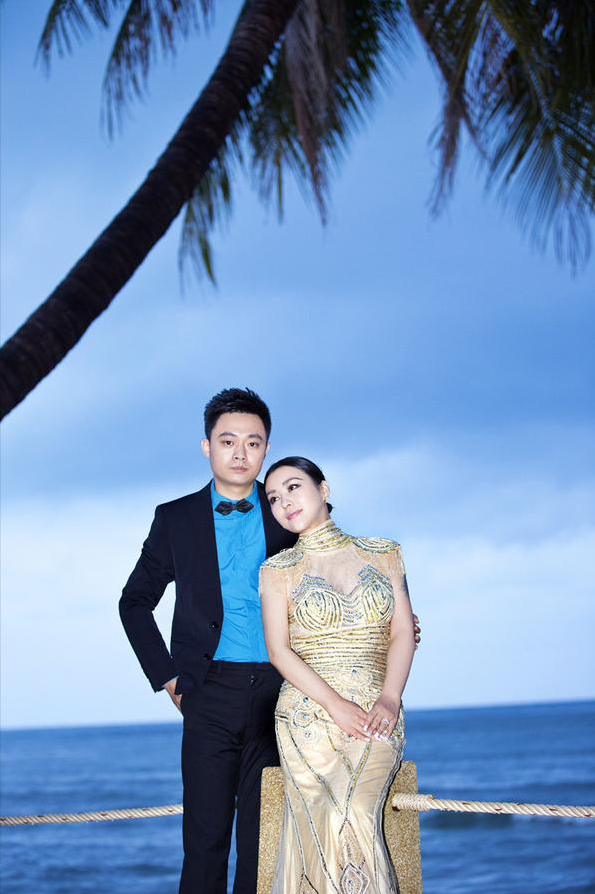 回顾郝蕾与刘烨离婚后自己一人养育双胞胎儿子如今怎么样了