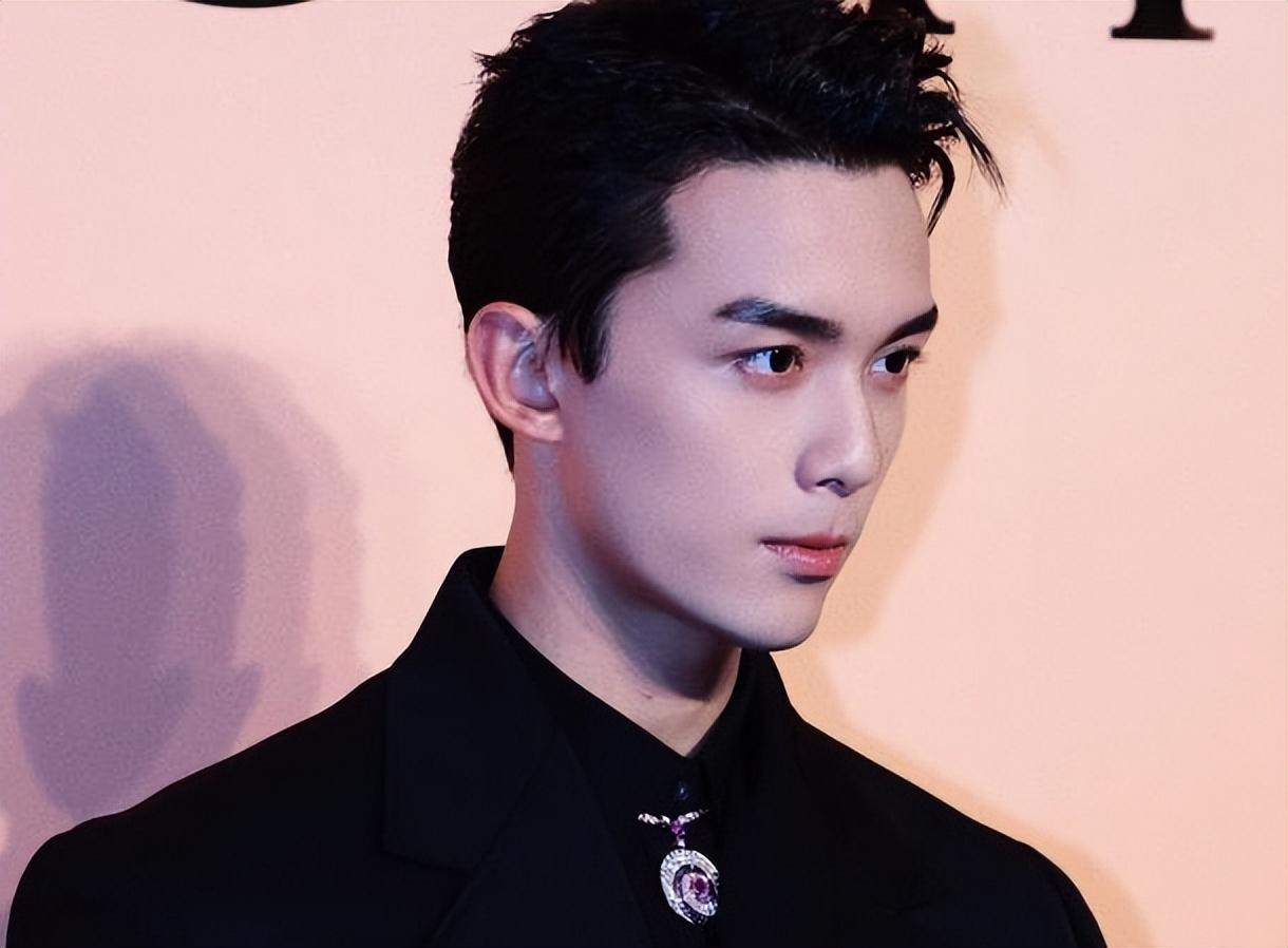 这一次24岁的吴磊给娱乐圈的青年演员们集体上了一课