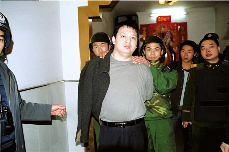原型大毒枭刘招华