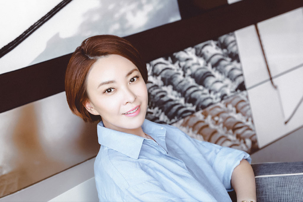 回顾刘威葳低调拍戏26年感情上有过遗憾嫁富商后过得怎样