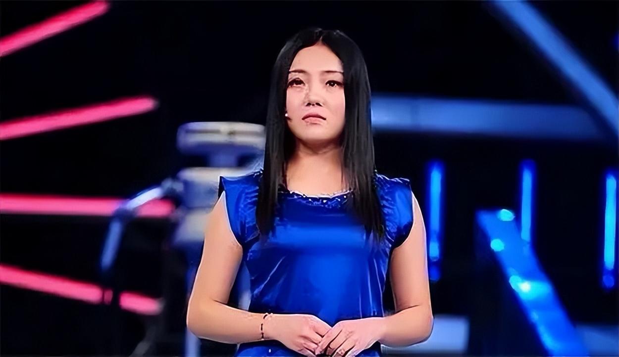 回顾她在非诚勿扰上站五年爆灯无数却不牵手最终被孟非赶下台