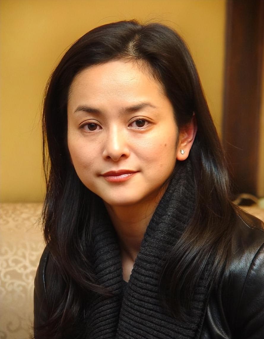 一代港星叶蕴仪就这样写好了自己的结局