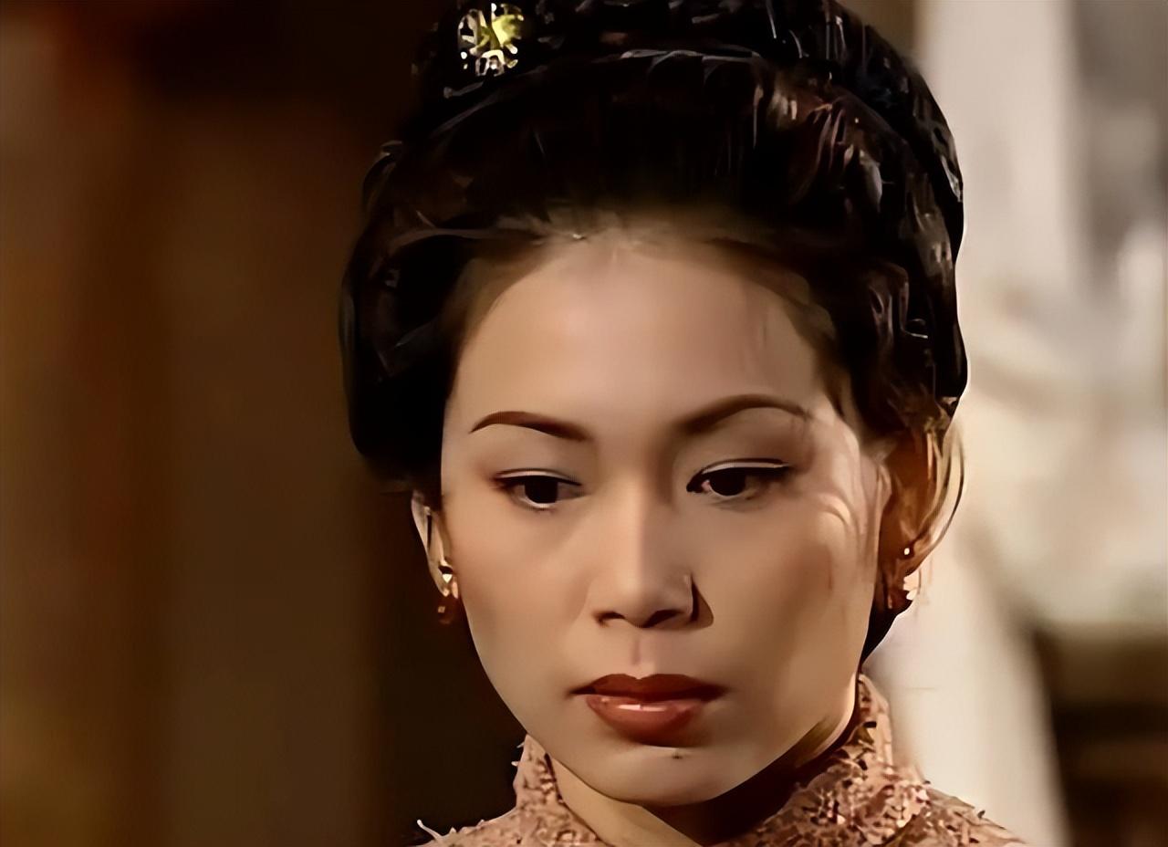 常氏为朱标生下长子朱雄英以及三子朱允熥;吕氏生下朱允炆,朱允熞与朱