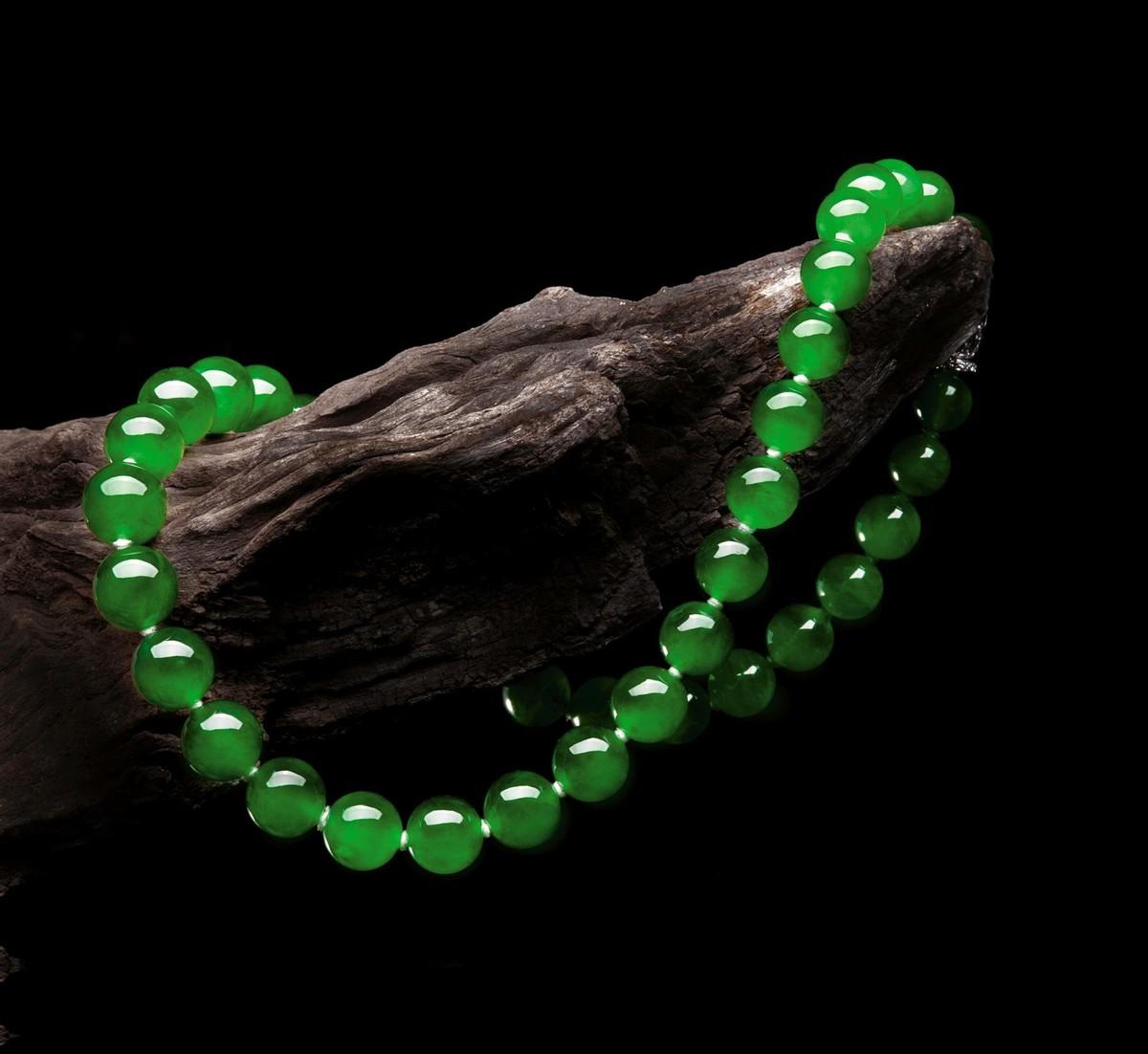 翡翠市场逐渐冷却,只是因为年轻人不玩吗?