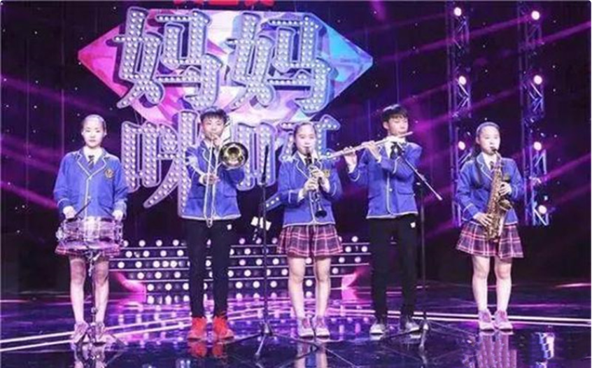 回顾中国首例五胞胎长大了如今年满20岁曝光后现状如何