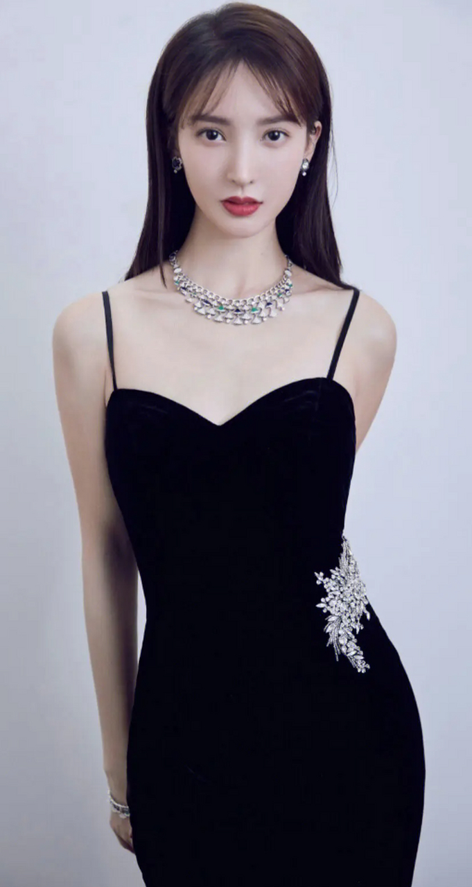 金晨向白敬亭道歉  他只能说金晨这个人还不错啊.