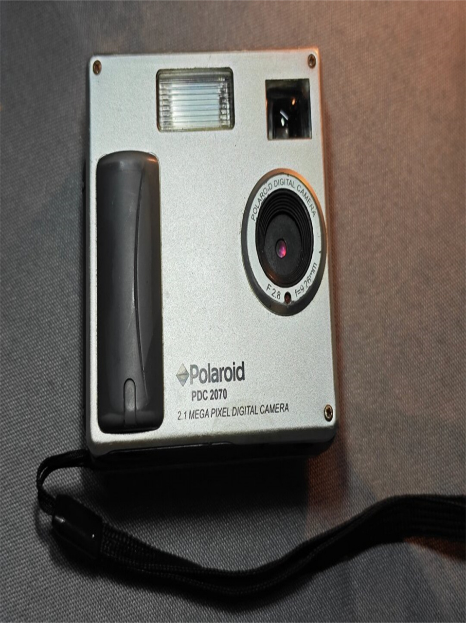 ccd相机|polaroid宝丽来pdc2070  95大家好,今天我要向大家介绍一款