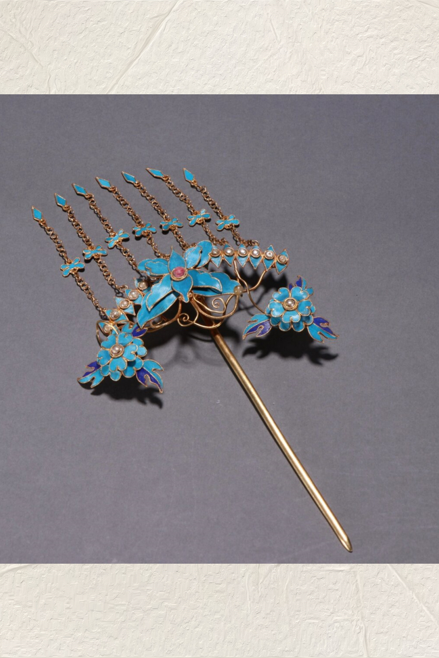 银鎏金点翠蝶恋花发簪  98时光荏苒,一些珍贵的旧藏物件历经岁月的