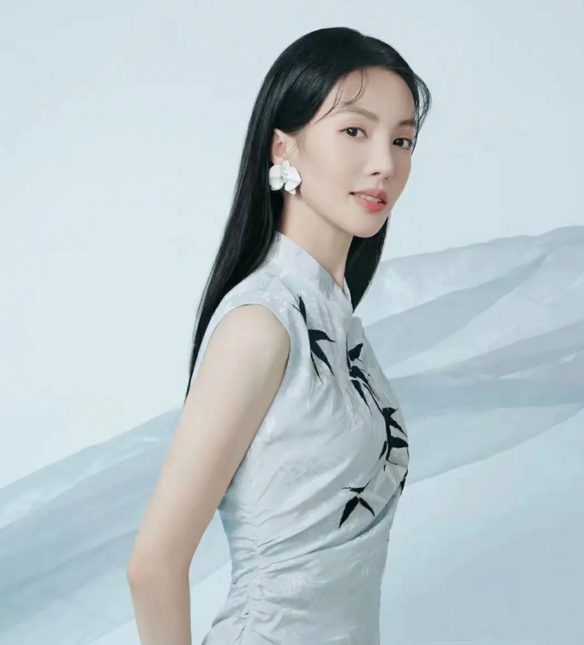 金晨向白敬亭道歉  他只能说金晨这个人还不错啊.