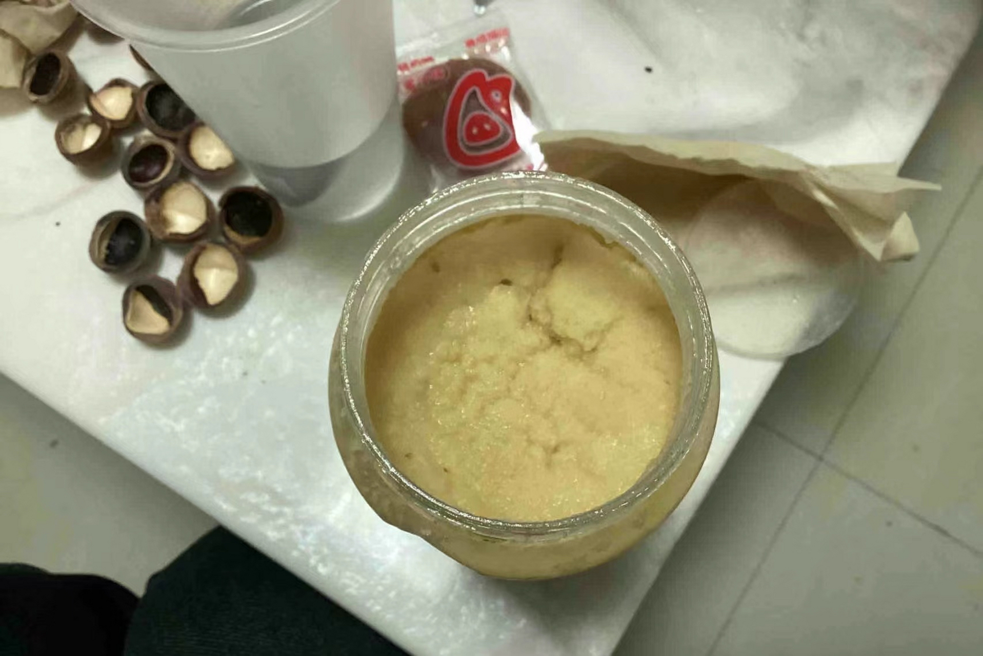 蜂蜜结晶过期是什么样子(蜂蜜结晶过期是什么样子的)