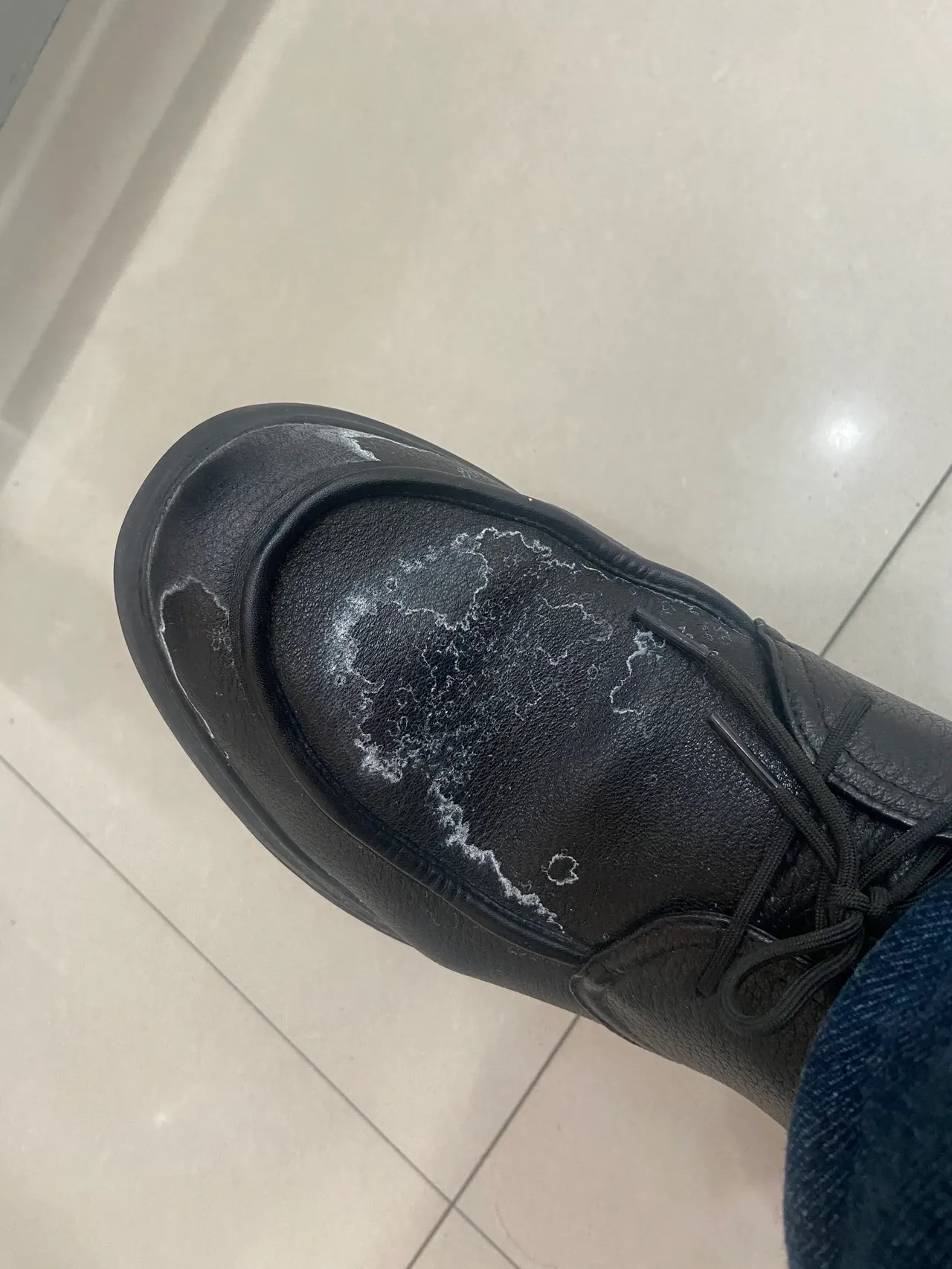 大年初五和老公去逛街,在我们这里的地下商场买了一