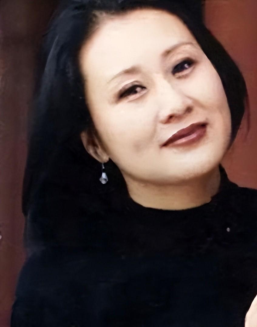 原来她是张凯丽女儿!怪不得能频繁上央视,是妈妈的骄傲更是心病