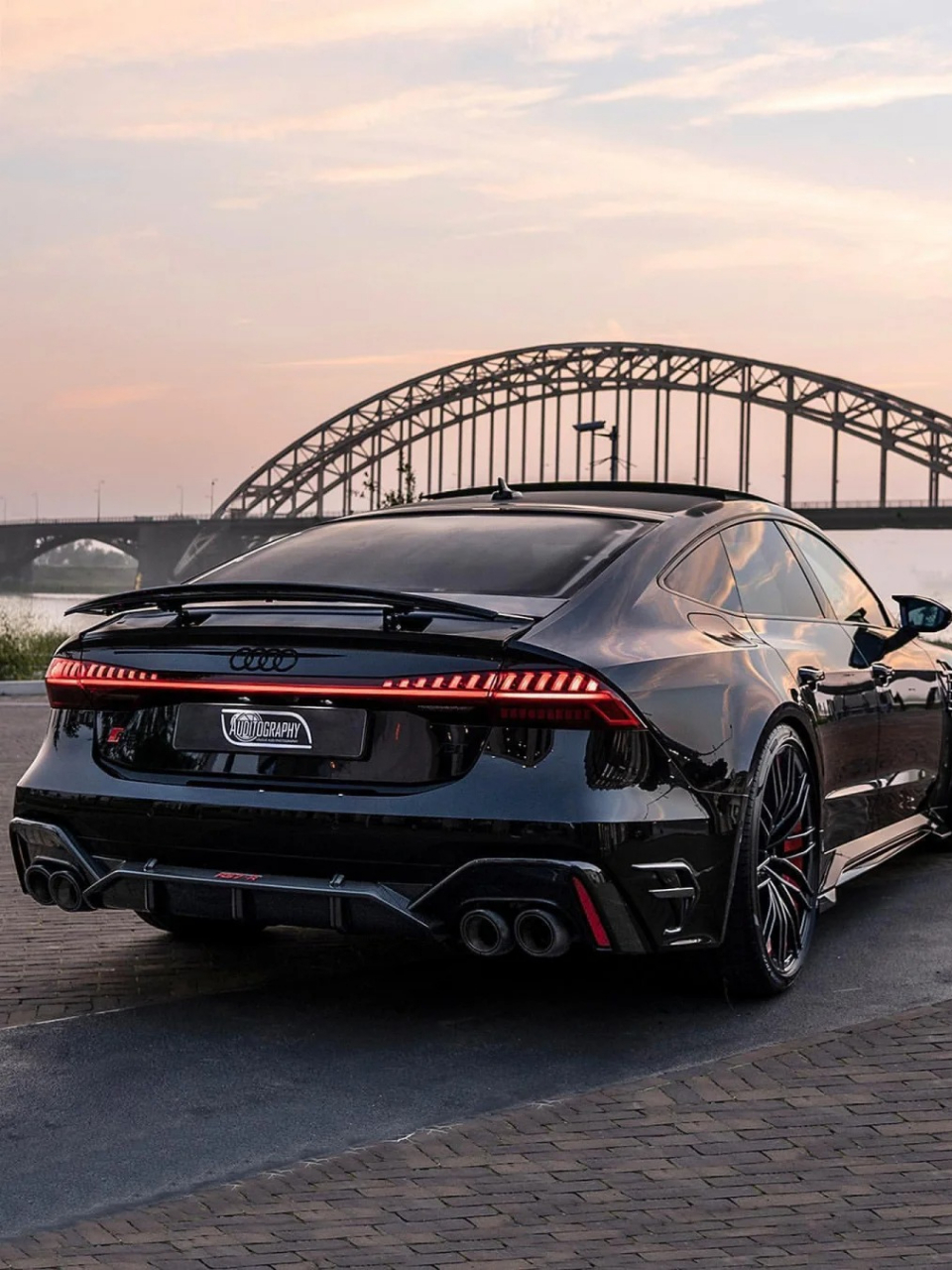 audi rs7-r abt简直太酷了!