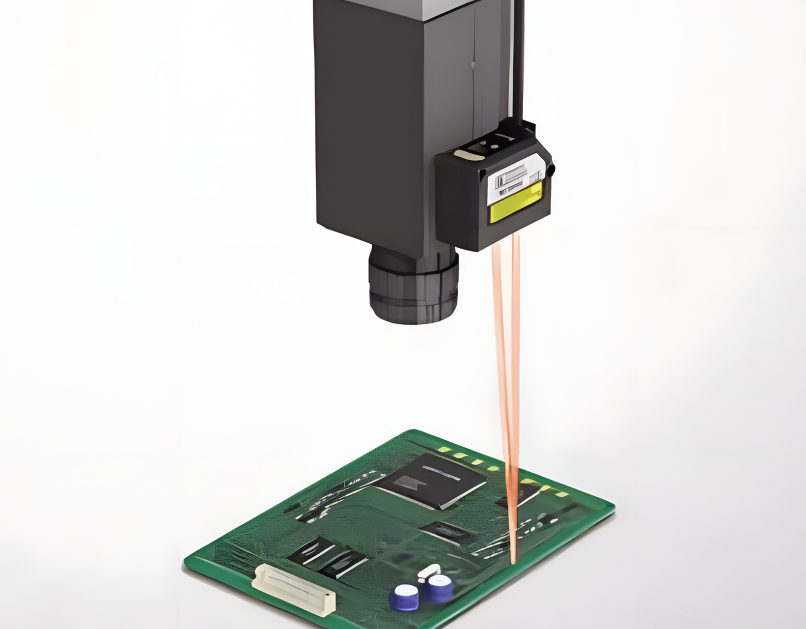 激光位移传感器在pcb制造中发挥重要作用,可实现非接触,高精度和快速