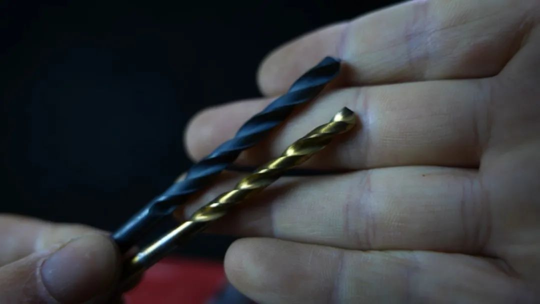 钻石头,钻金属,钻木头,万物皆可钻,五颜六色的钻头到底咋选?