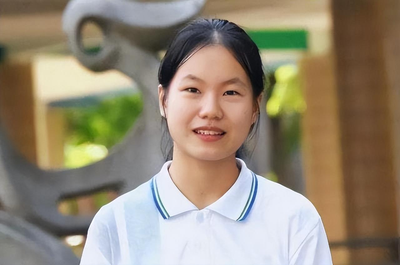 回顾16岁女孩扬言懒得考清华北大出成绩后才知道她真是懒得考