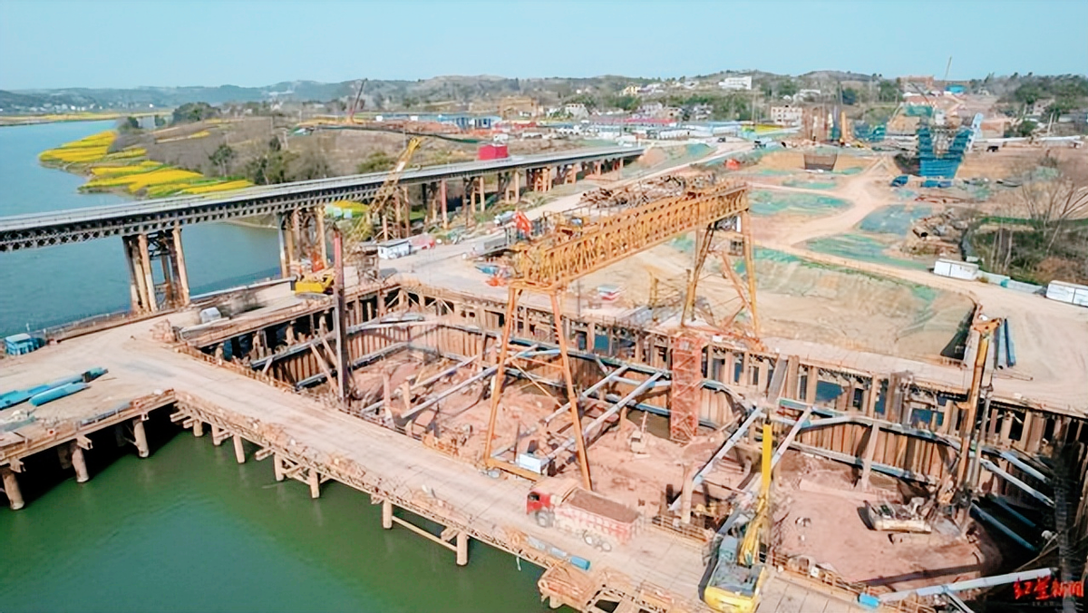 回顾被鉴定为危桥花380公斤炸药都没炸毁反倒炸出一群伪专家