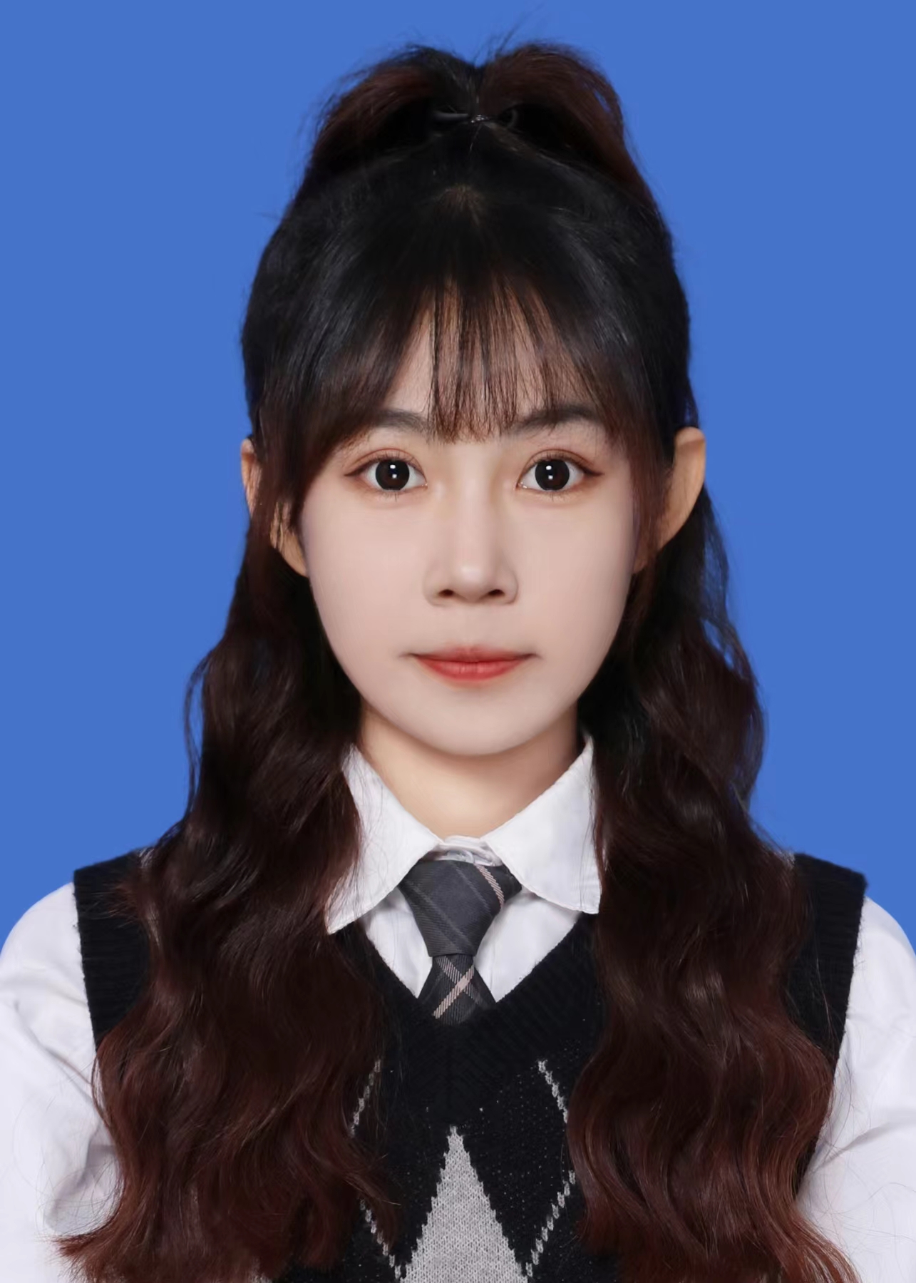 刘欣彤老师有扎实音乐基础和教学经验个人和所教学生成绩显著