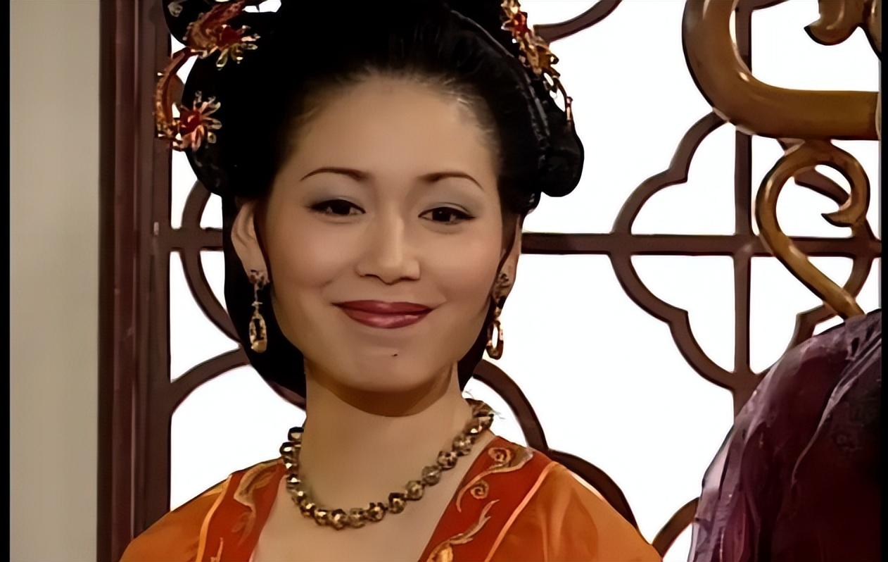 90年代tvb成熟坏女人专业户从广州到香港最后嫁入豪门