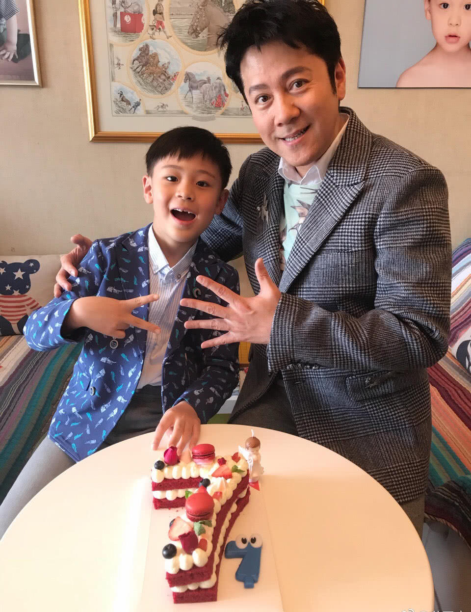 厉害!蔡国庆的儿子12岁拿儿童诺贝尔奖,他到底是怎么教得!