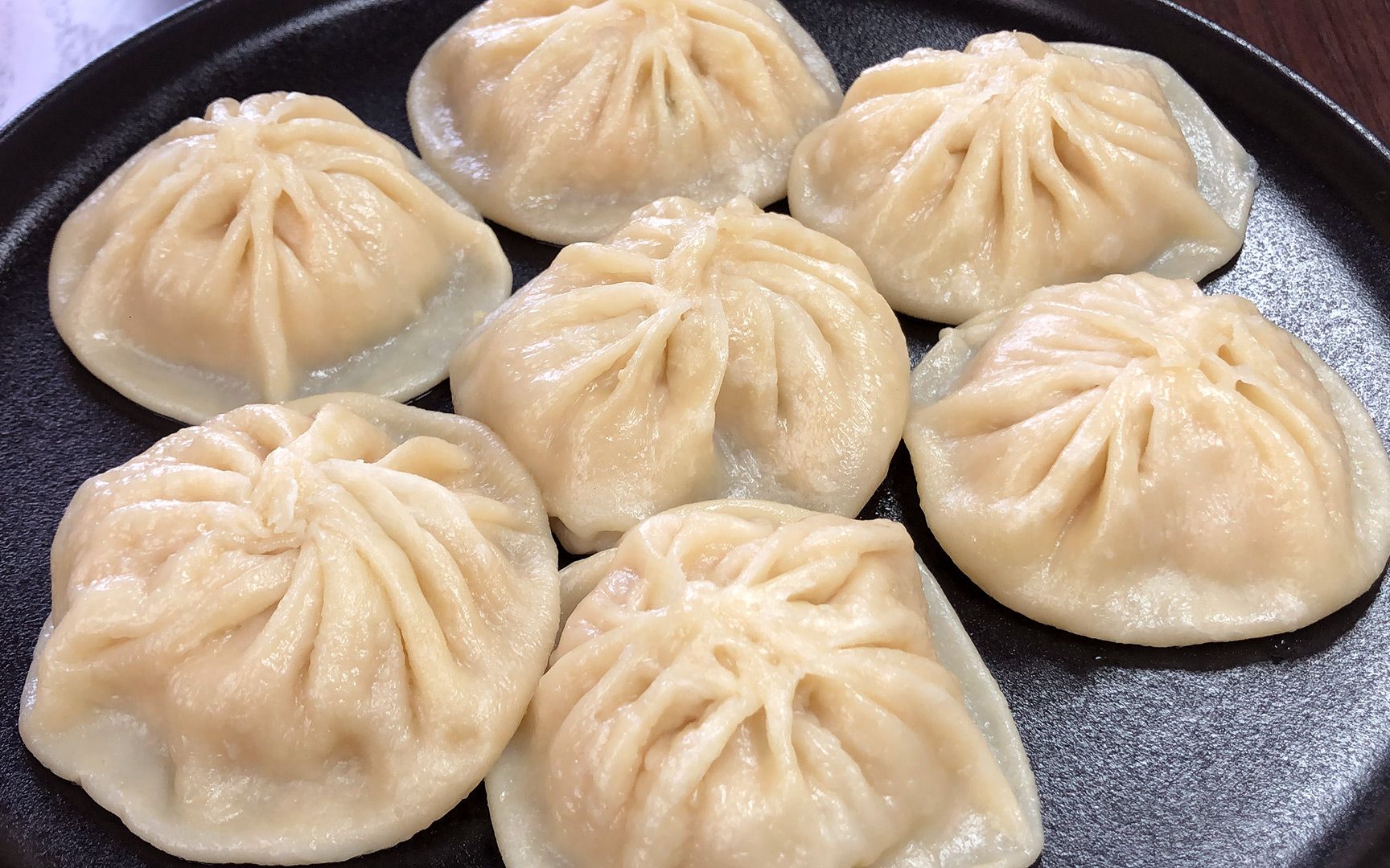 豆腐鲜肉小笼包这样做,不用发面快速搞定早餐,好吃不油腻