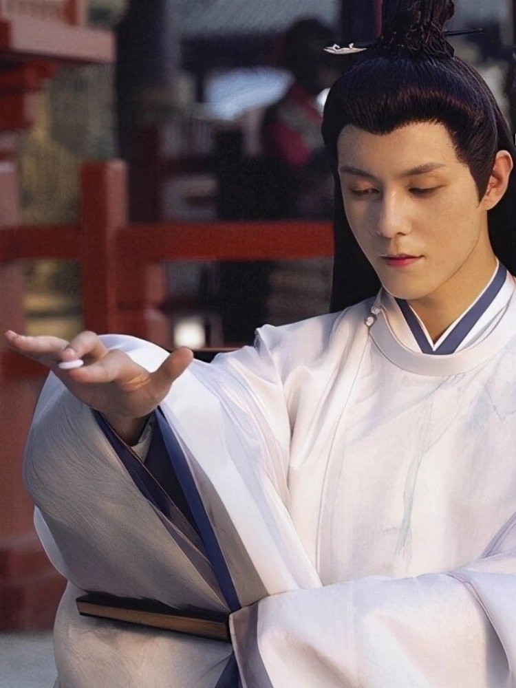 专注地思考,下棋,他们身上散发出的光芒都让我羡慕不已棋魂电视剧棋魂