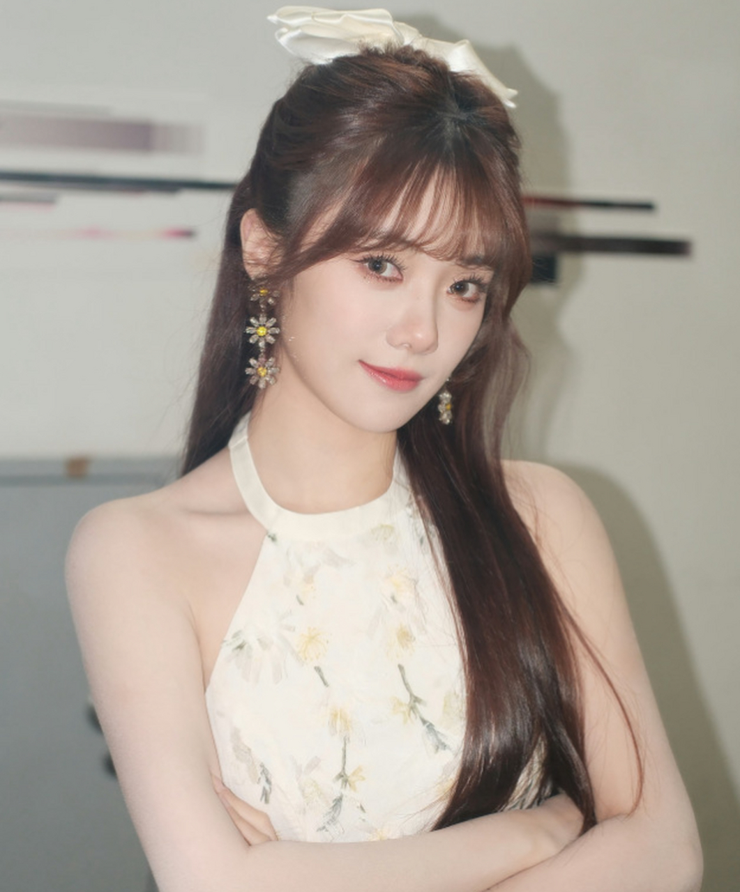 lpl官方主持人小钰,官方是懂宅男的审美的!