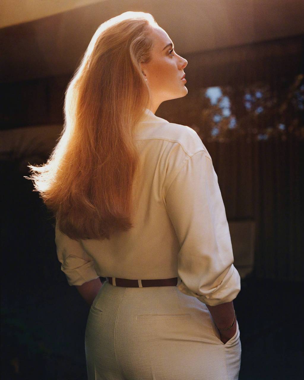 而英国著名歌手阿黛尔也曾是胖子,有着迷人的富态美,最后暴瘦80斤