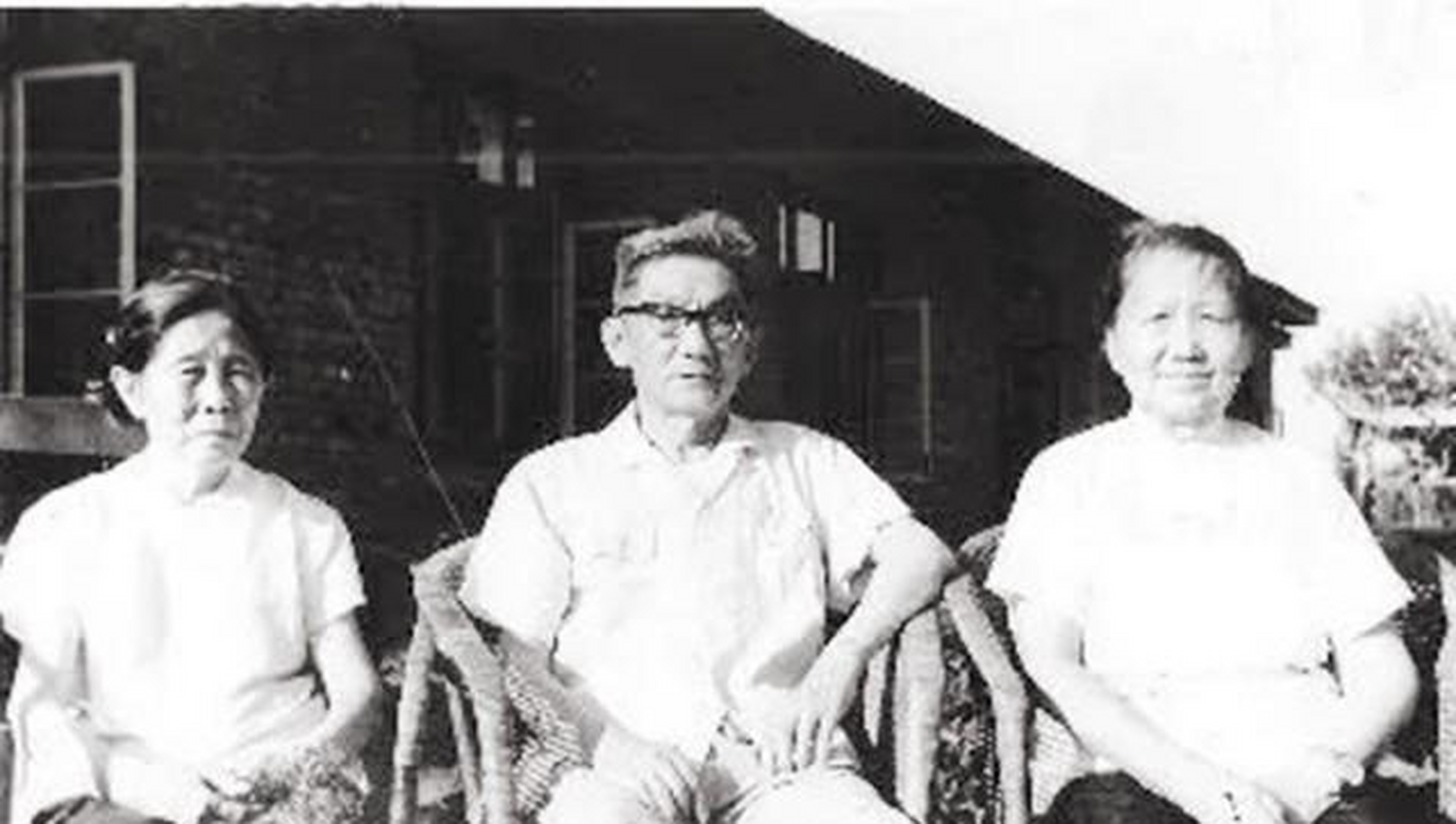 孙立人曾遭软禁,两位女士张晶英,张美英始终相伴,共渡风雨