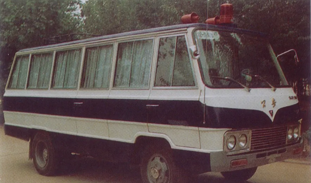 我国警车涂装的变迁历史