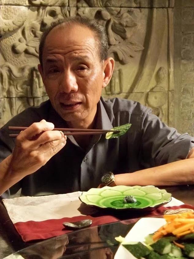 魏宗万我是一级演员赚那么多钱有什么用一月4000够花就行