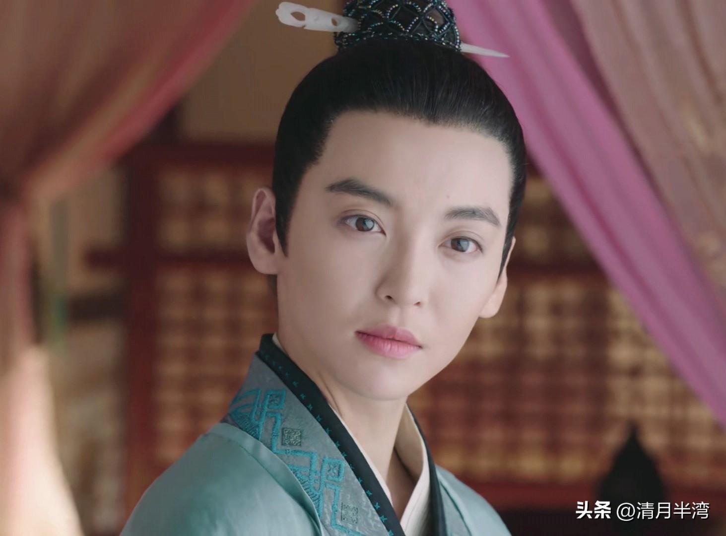 别以为粘个假胡子就是男人论雌雄莫辨这11位才是女扮男教科书