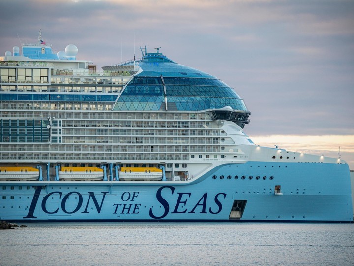 全球最大邮轮首航一票难求,这不就海上的迪士尼吗?