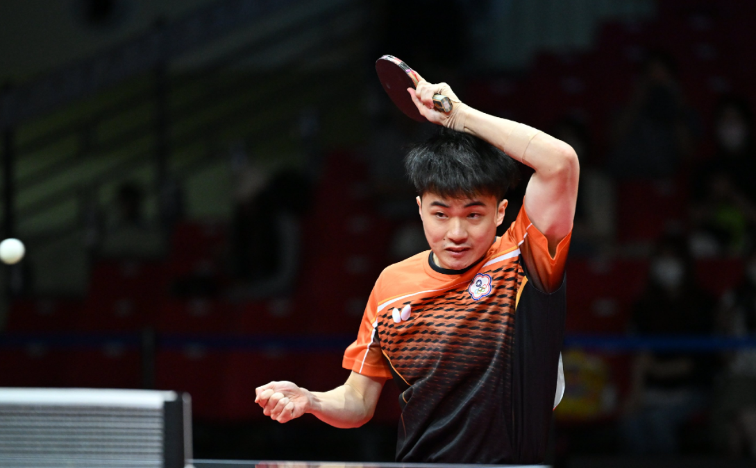 世乒赛林昀儒大获全胜!黄镇廷空砍3分带不动,对手扔球拍庆祝