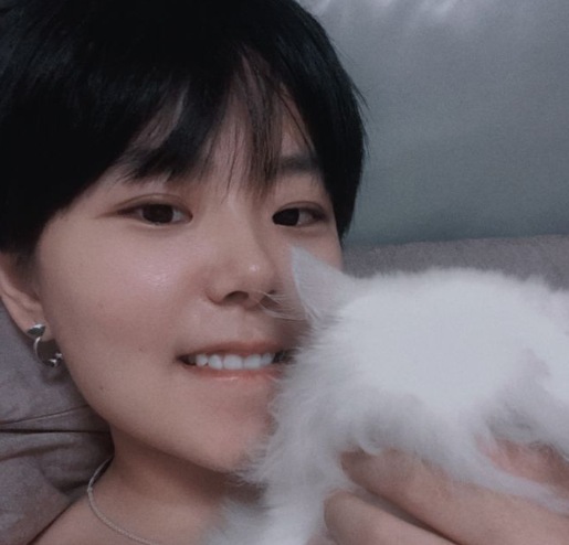 回顾刘珈辰每天早饭近300块一双鞋穿几次就扔