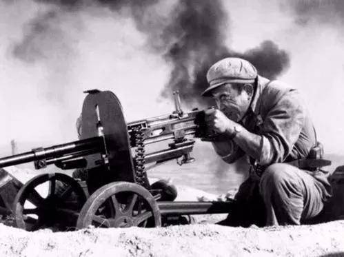 兵器知识:中国53式重机枪