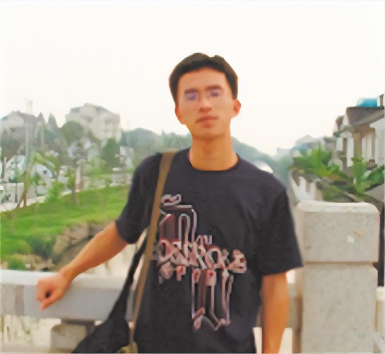 2011年的温州动车事故幸存下来的两岁女孩小伊伊后来怎样了