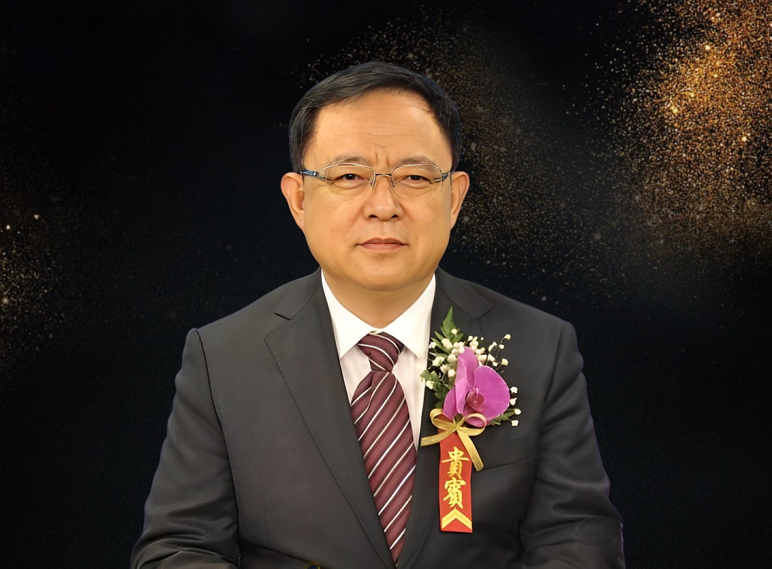 辽宁鞍山2024年十大富豪出炉,首富宝座再次易主,两人身价超百亿