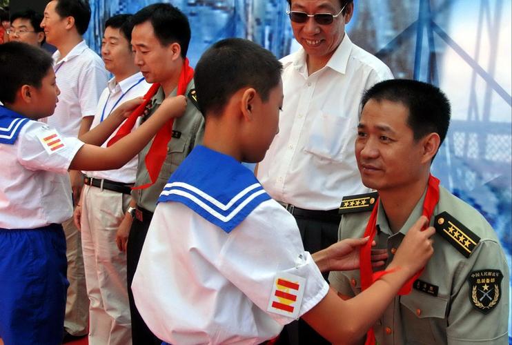 聂海胜妻子在丈夫上太空前提出离婚保密生活隐藏了多少辛酸