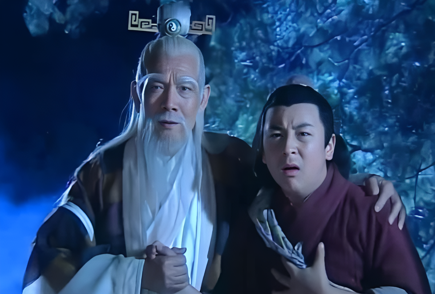 张无忌打得过郭靖吗金庸早已明示你看射雕时代的明教教主是谁