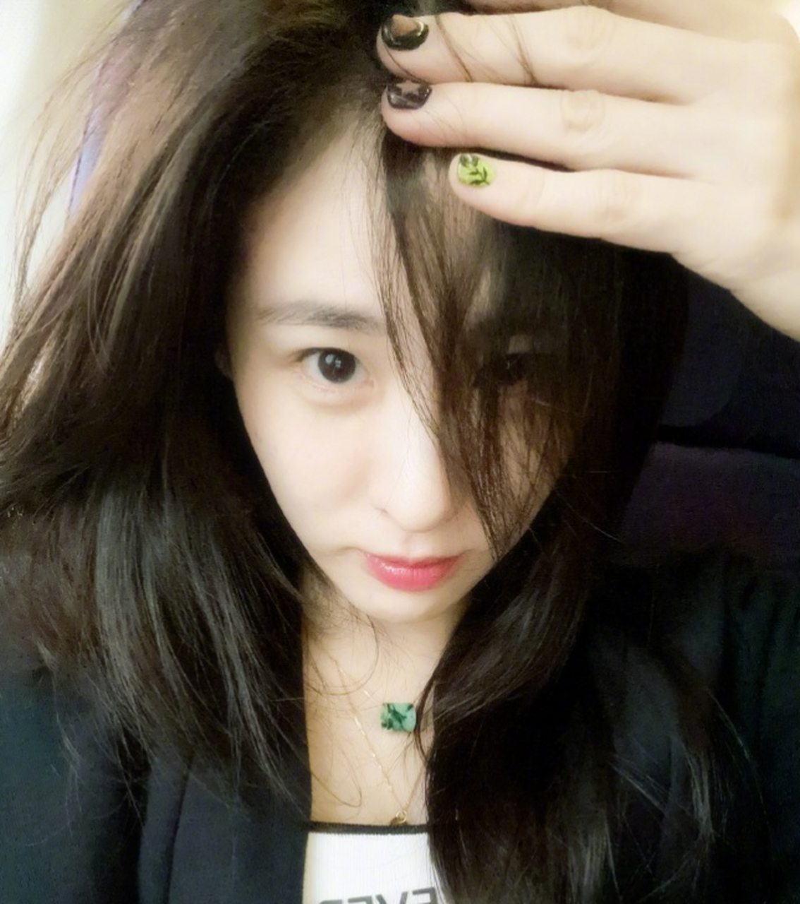 张碧晨的自拍,状态挺好!