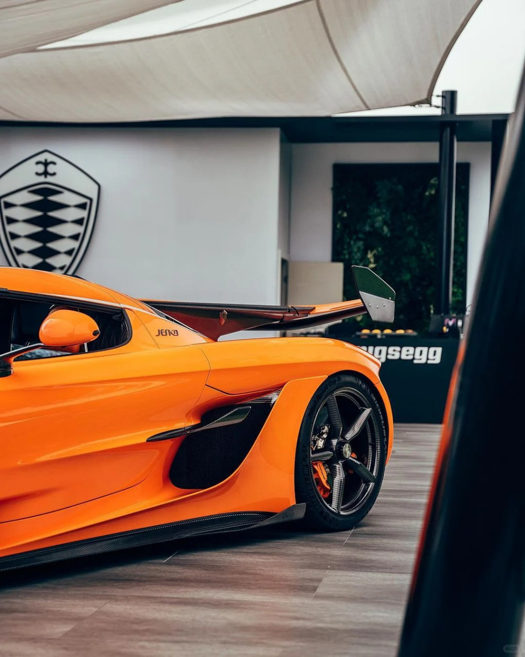 橙色柯尼塞格jesko,简直是太酷了!