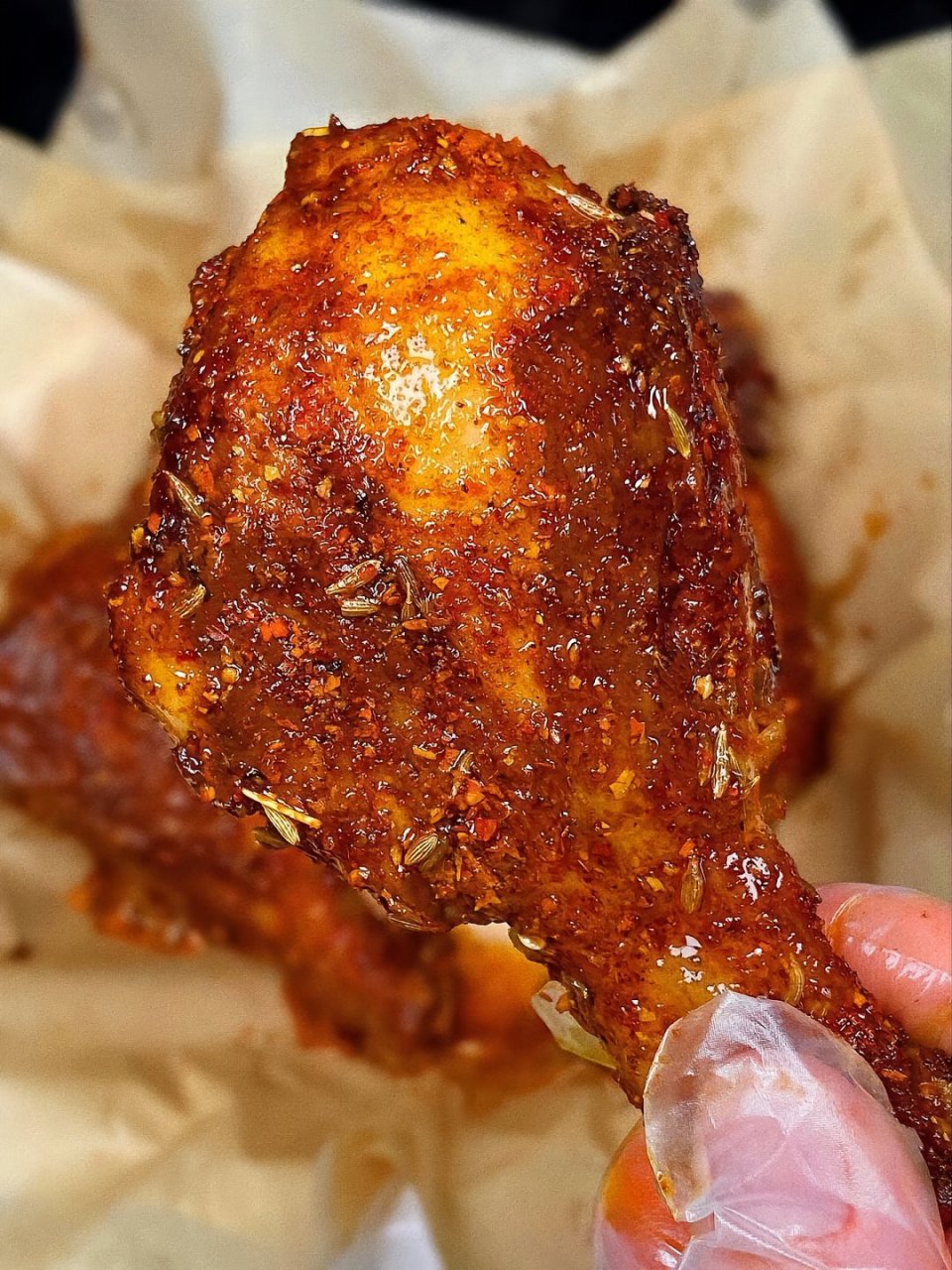 我的答案是孜然烤鸡腿!00简单,干净又美味,简直挑不出任何毛病.