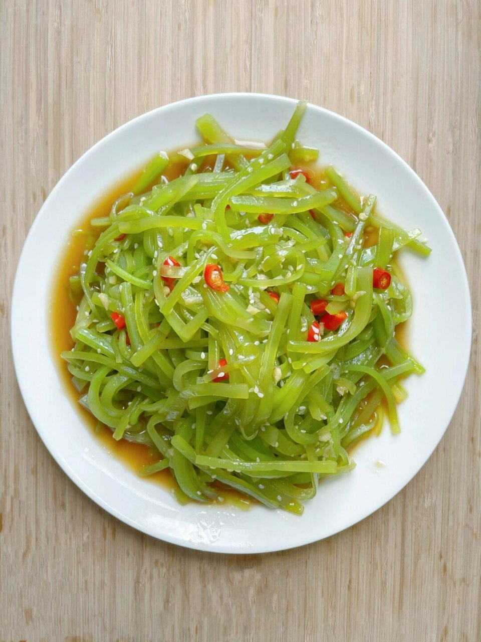 090909  凉拌莴笋丝,清脆爽口,简直是夏日餐桌上的小清新!