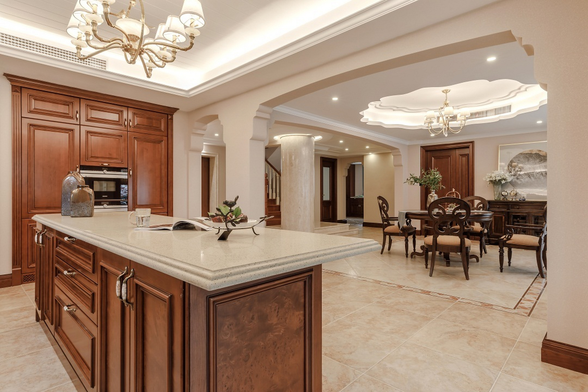 美式风格餐厨设计,让你在家也能享受高级感  餐厅与厨房采用了开放的