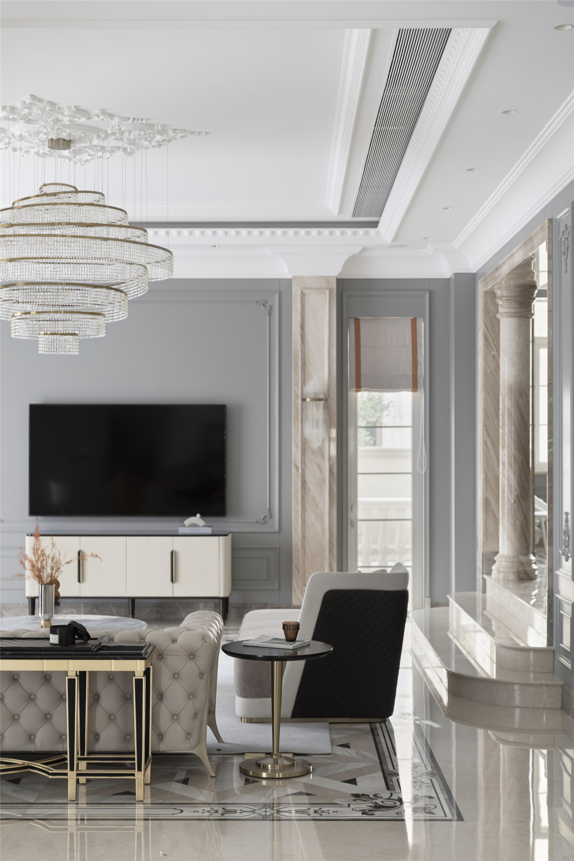 法式轻奢风客厅设计,细节之处尽显精致  本案多处采用以对称的轴线和