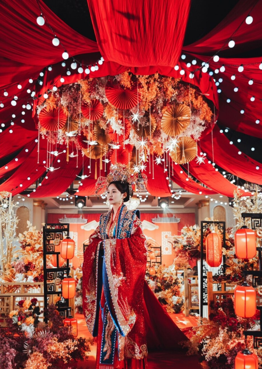 大场景依然震撼,大气  汉式婚礼,仿佛一幅流动的历史画卷.