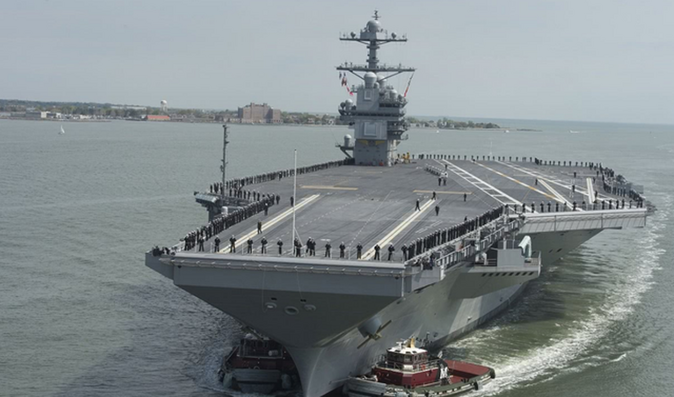 美海军"肯尼迪"号航母测试电磁弹射器  近日,美国海军"肯尼迪"号航母