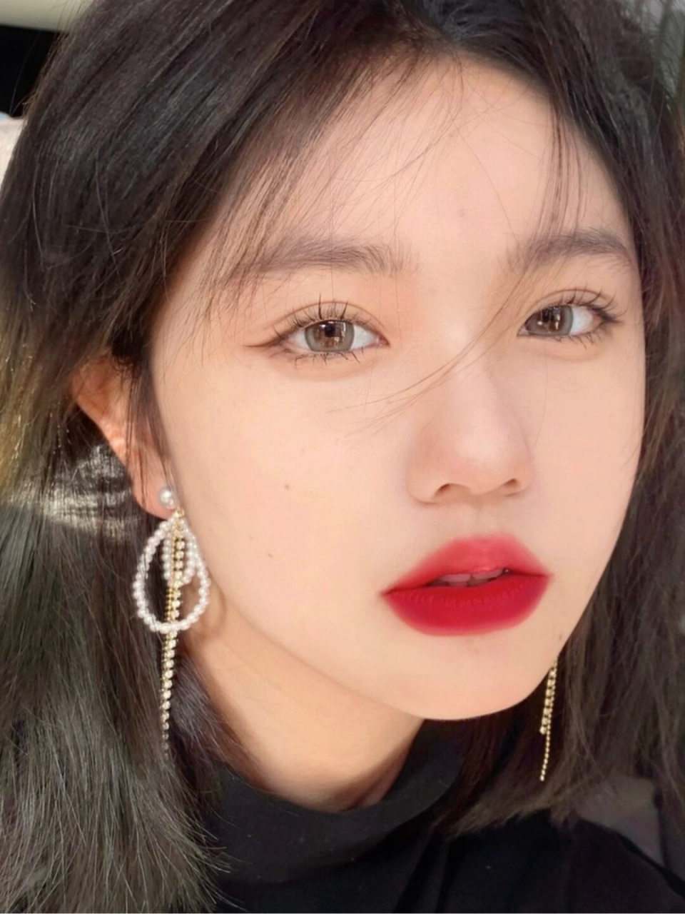 普通人画红唇妆 惊艳妆感  9096圣诞的气息真的是越来越浓厚了